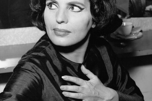 Amália, Amália Rodrigues