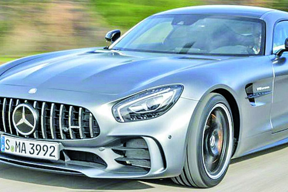 Cristina Ferreira tem frota de luxo avaliada em 717 mil euros