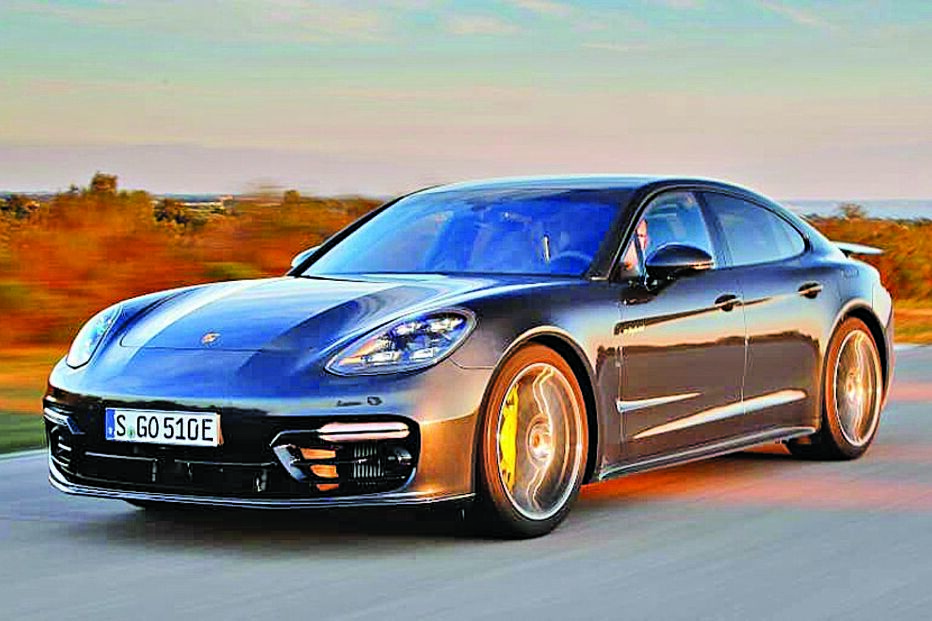 Cristina Ferreira tem frota de luxo avaliada em 717 mil euros