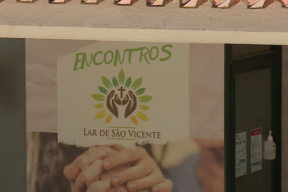 Lar em Alcabideche com surto de coronavírus