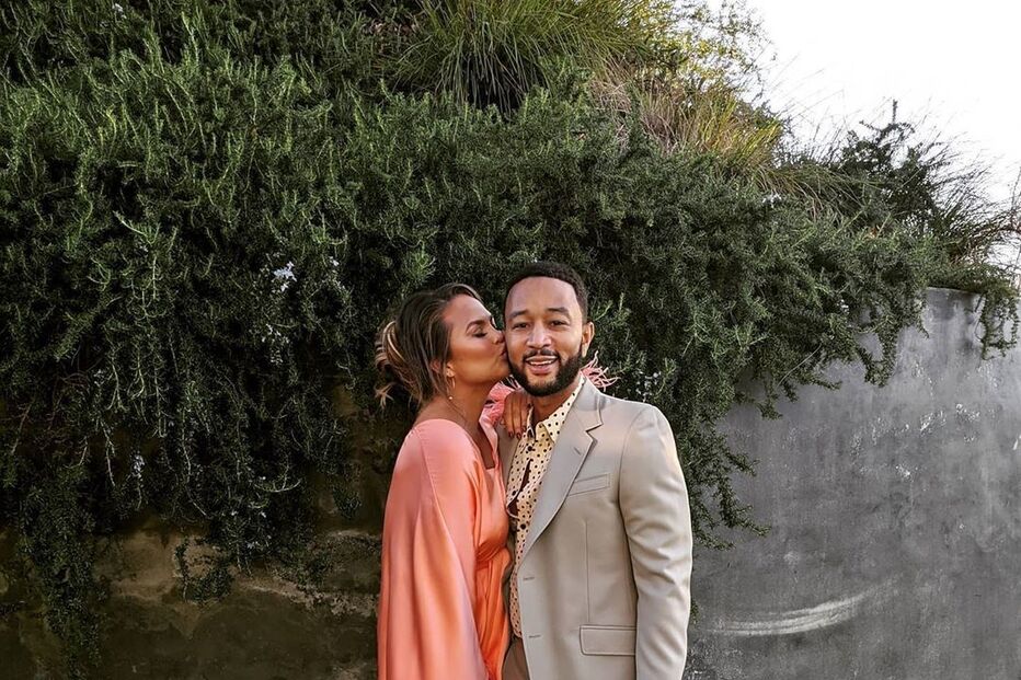 John Legend e a mulher Chrissy