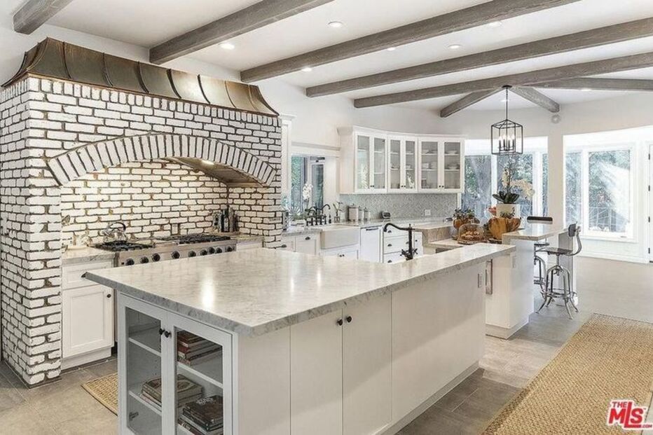 A mansão de Selena Gomez em Los Angeles