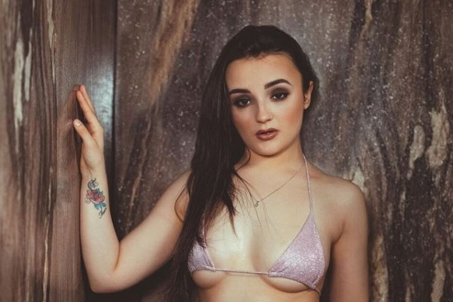 Abi McCabe tem 23 anos