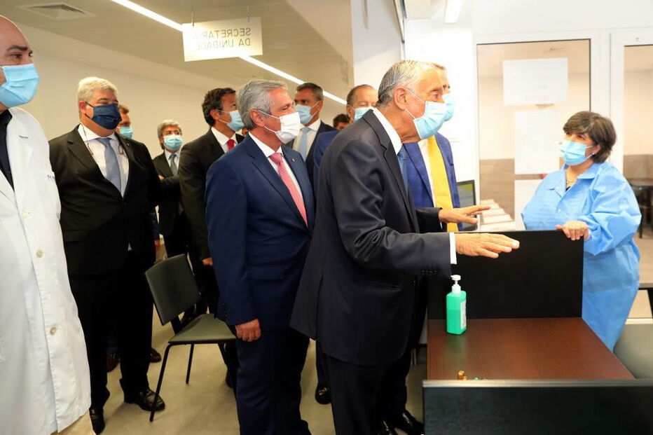 Mercalo faz 'visita-relâmpago' à Madeira para elogiar esforços no combate ao coronavírus