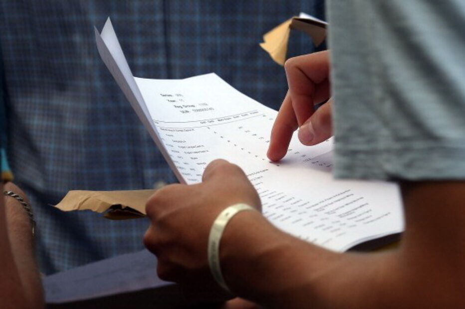 17-03-2016_17_05_10 exames.jpg