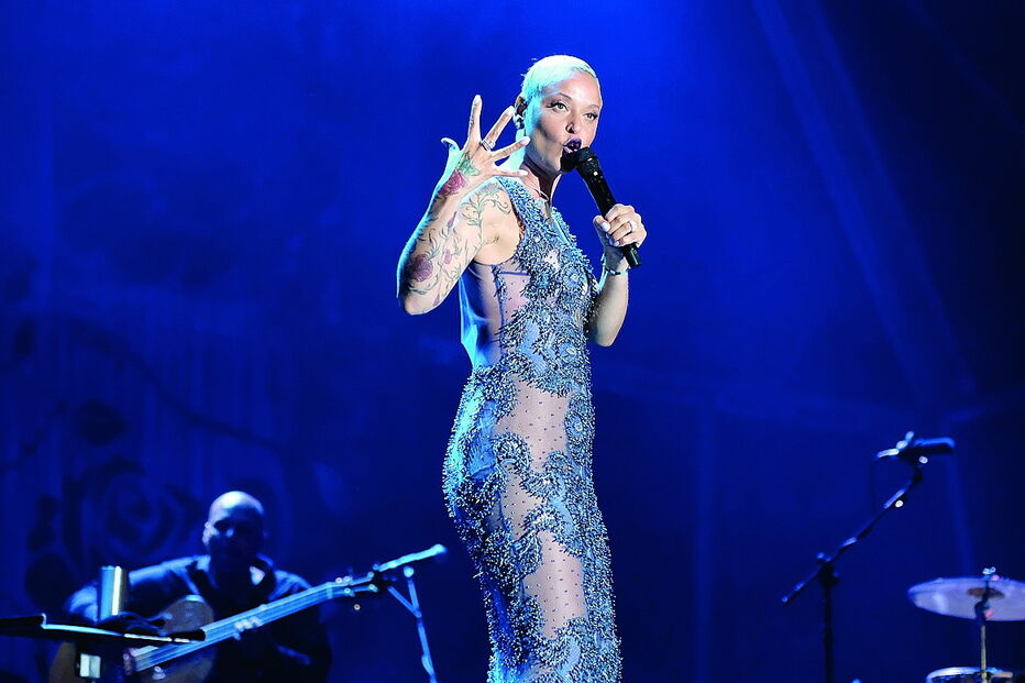 Mariza é uma das cabeças de cartaz do festival de fado Santa Casa Alfama, Lisboa. Comemora duas décadas de música