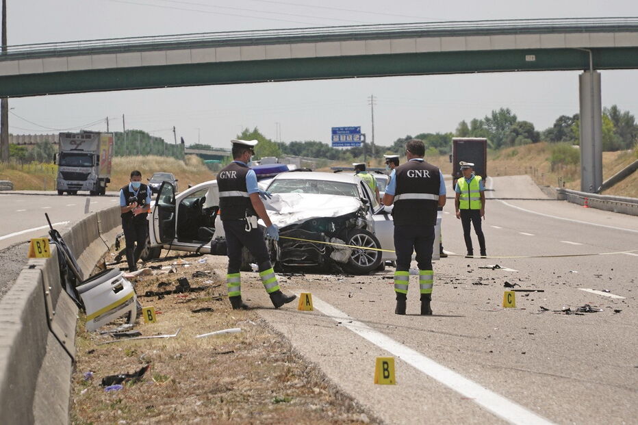 Reformado da PSP em excesso de velocidade tira vida a dois GNR em Santarém 