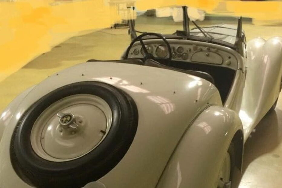 Imagens divulgadas no Facebook