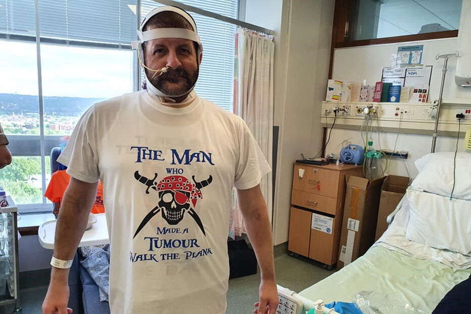 Darren tinha um tumor no maxilar