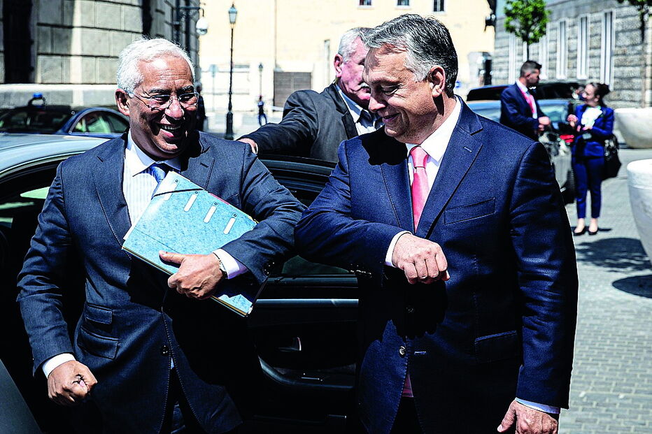 Costa foi a Budapeste reunir-se com Viktor Orban para pedir o apoio da Hungria ao fundo de recuperação europeu  