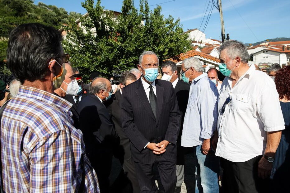 Centenas de pessoas no funeral do bombeiro de Miranda do Corvo
