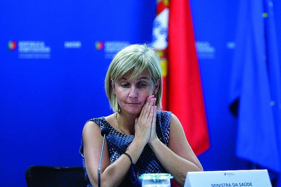 Marta Temido confirmou existência de equipamentos avariados 