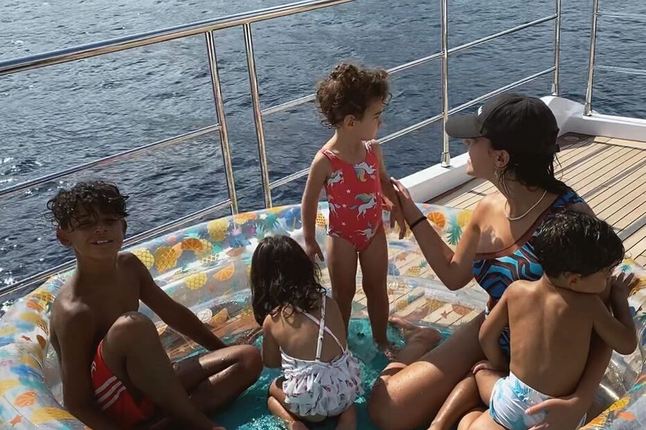 2020-07-28_10_35_01 georginagio_115750073_1848842375258179_2032014618960725017_n.jpg