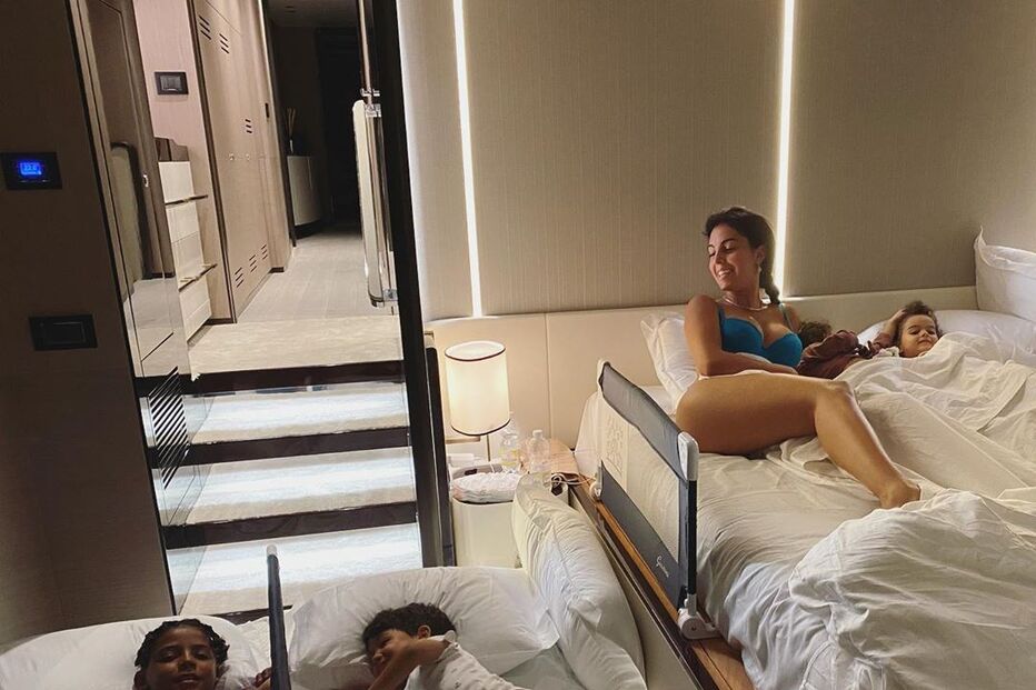 Georgina Rodríguez com os filhos