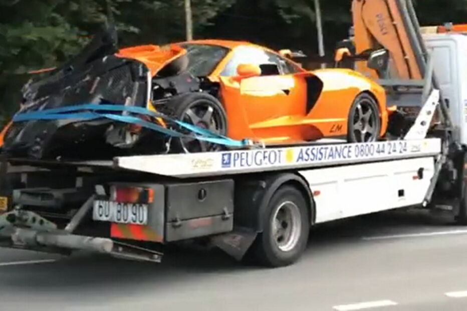 2020-07-28_12_54_37 mclaren senna lm destruído.PNG