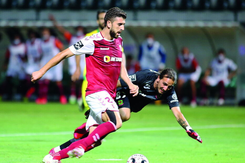 O avançado dos bracarenses vai transferir-se para o estrangeiro 