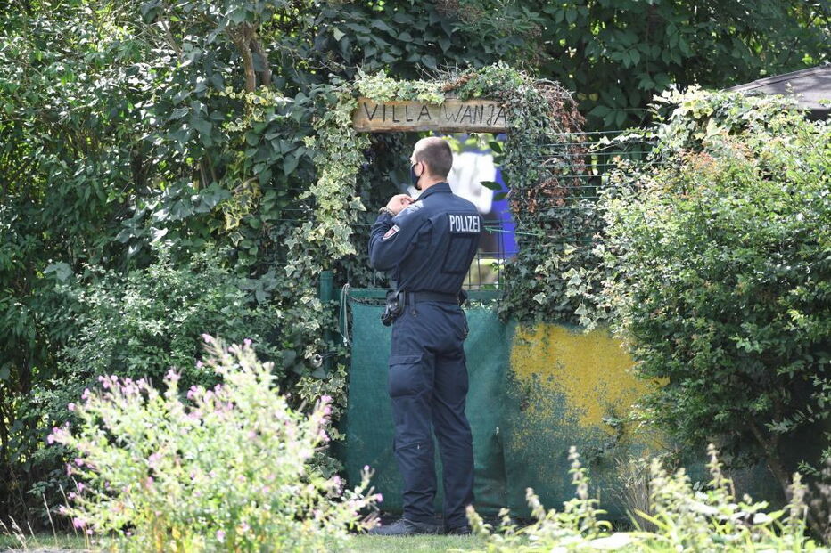 Polícia alemã faz escavações em Hannover perto de onde vivia suspeito de raptar Maddie