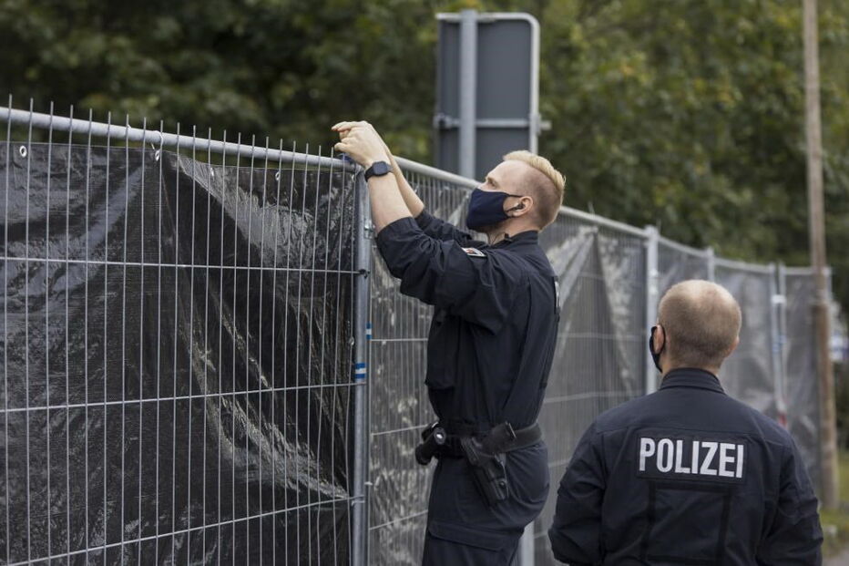 Polícia alemã faz escavações em Hannover perto de onde vivia suspeito de raptar Maddie