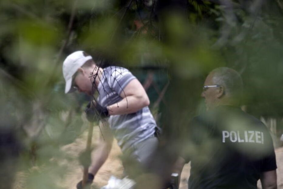 Polícia alemã encontra vestígios de cave secreta de suspeito de raptar Maddie McCann durante escavações em Hannover