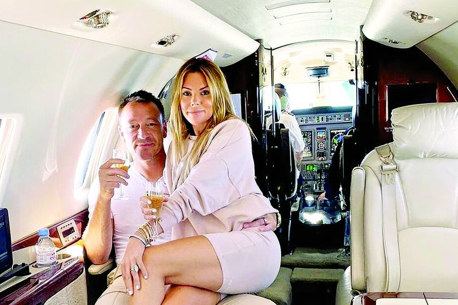 John Terry viaja para o Algarve