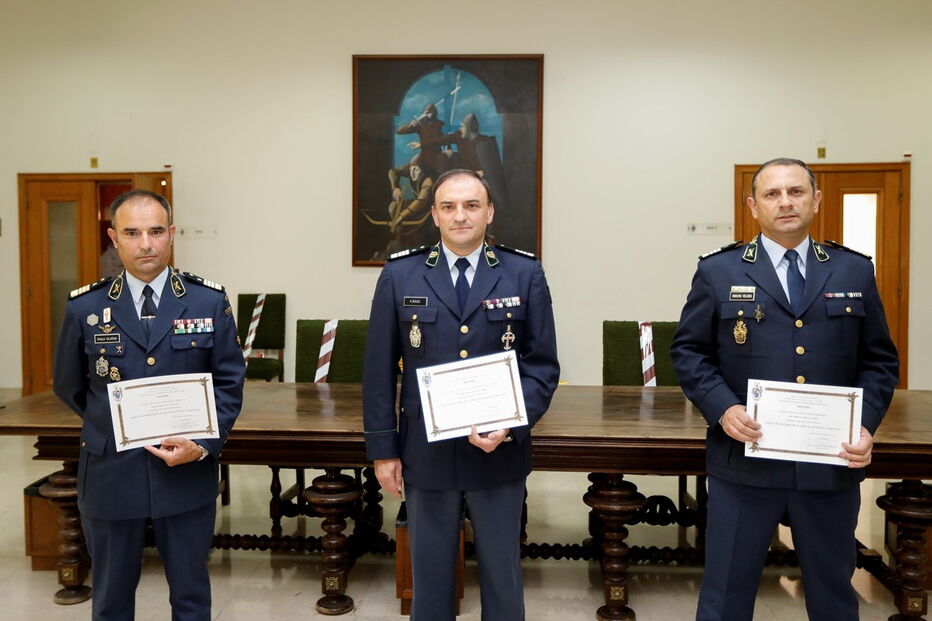 Coronéis Paulo Silvério, António Bogas e Rui Veloso terminaram a formação