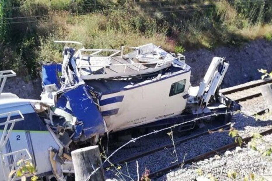 Acidente com Alfa pendular na Linha do Norte em Soure