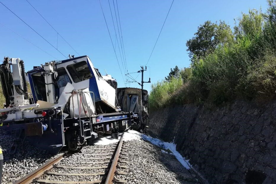 Tragédia em Soure: as imagens do acidente com comboio alfa pendular 