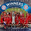 A alegria dos vencedores: Bayern Munique levanta a taça da Liga dos Campeões no Estádio da Luz