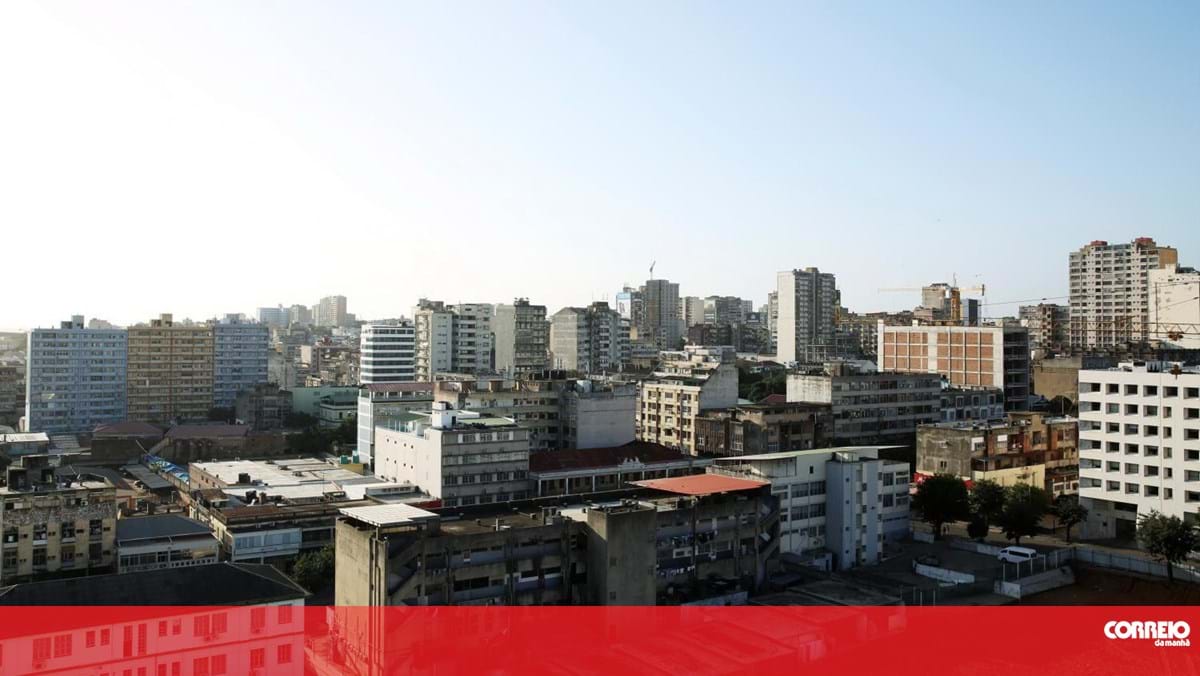 Maputo quer atrasar abertura de supermercados e serviços públicos para aliviar trânsito – África