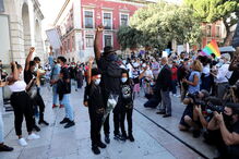 Homenagem a Bruno Candé recorda último episódio de um problema de 