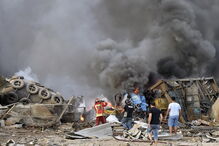 Caos e destruição em Beirute: Imagens mostram momento da explosão e destroços na capital do Líbano	