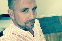 Jenna envolveu-se com sargento casado e admitiu sexo oral na esquadra