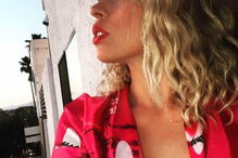 Agente de 27 anos é acusado de atos sexuais com cadáver de Elizabeth