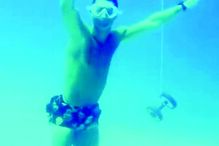 Ronaldo mergulhou a 18 metros de profundidade