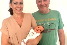 Luís Esparteiro e a mulher, Vanda Correia com o pequeno, Bernardo