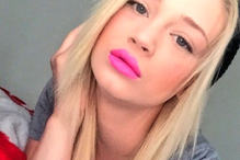 Lauren é conhecida como Aubrey Gold na indústria pornográfica. Fez mais de 30 filmes