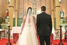 Milhares de noivos adiaram o seu casamento para o próximo ano