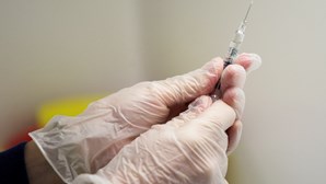 Mais 71 689 pessoas receberam dose de reforço da vacina contra a Covid-19 na quarta-feira