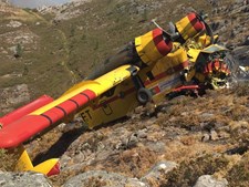 Avião de combate a incêndios despenha-se no Gerês
