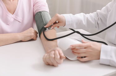 Hipertensão: a doença que não se sente, mede-se