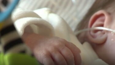 Governo aumenta subsídio de funeral para crianças após petição