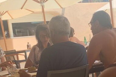 Penélope Cruz e Javier Bardem gozam férias de luxo em resort no Algarve