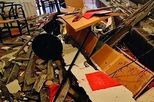 Parede revestida a xisto desabou em Évora