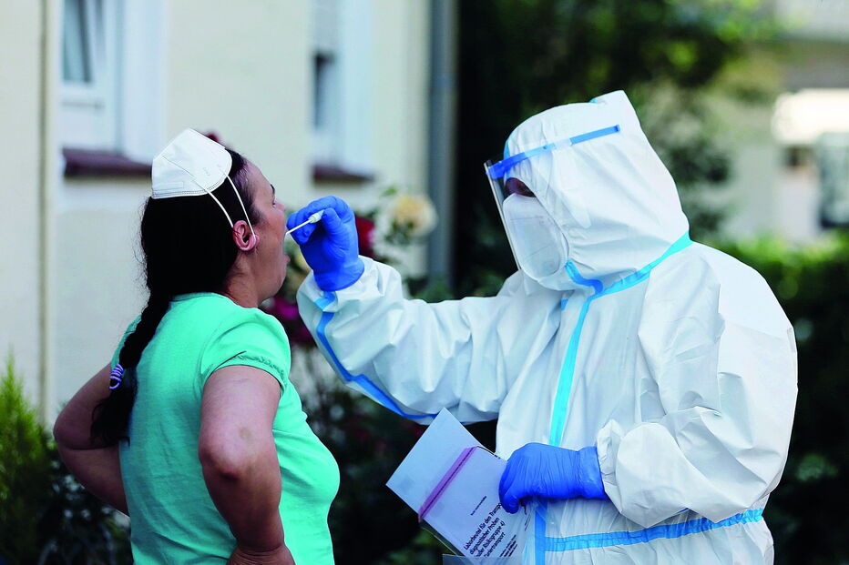 Médicos temem que norma que limita a realização de testes de despistagem de Covid-19 origine mais casos  