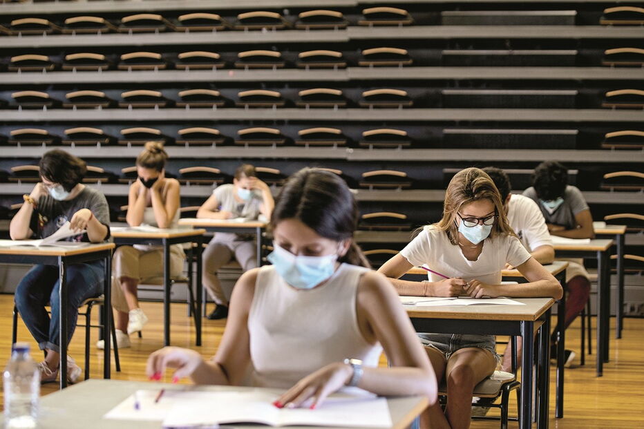 Professores em Moçambique prontos para os exames finais face a ameaças de boicote