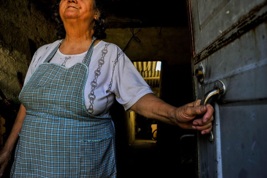 Gracinda diz que a filha de 14 anos acompanhava o pai até à boîte