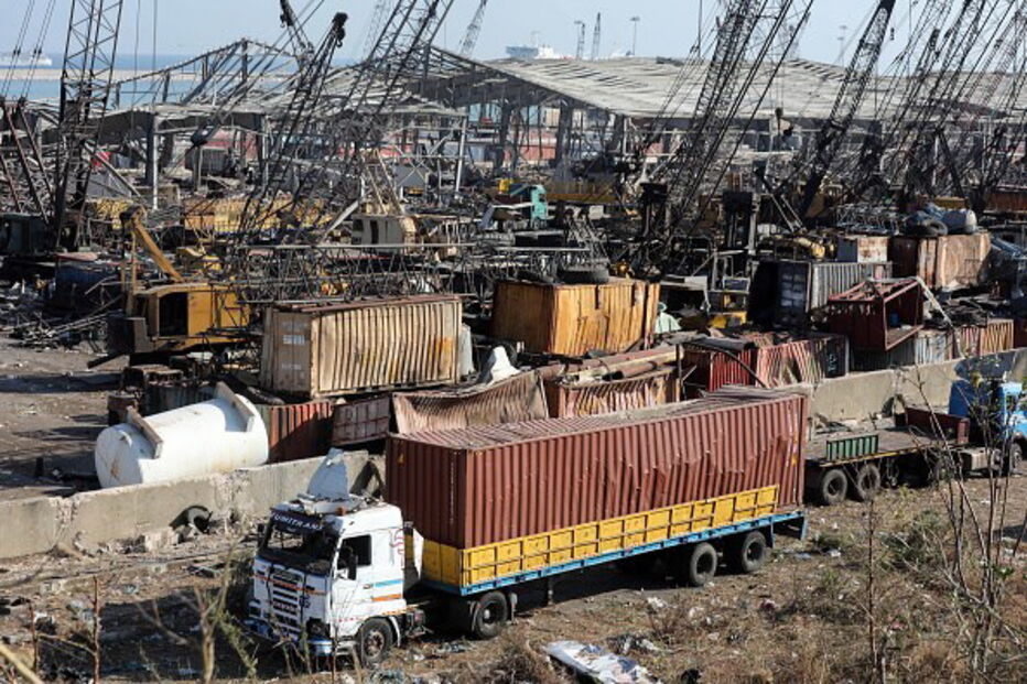Cidade de Beirute destruída após explosões