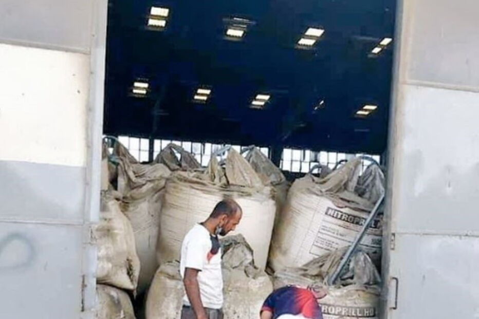 Imagem NITRATO DE AMONIO.JPG (6412784) (Milenium)