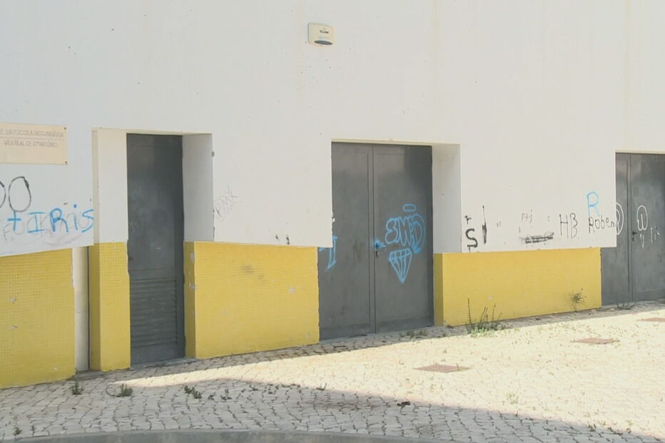 Feto encontrado em esgoto em Vila Real de Santo António