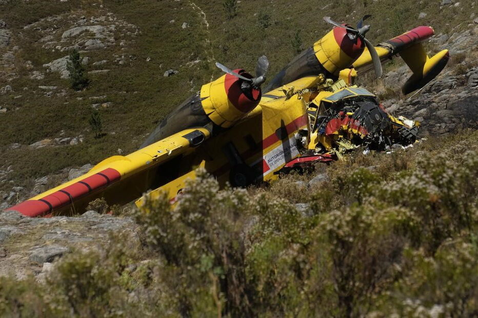 Canadair cai no Gerês